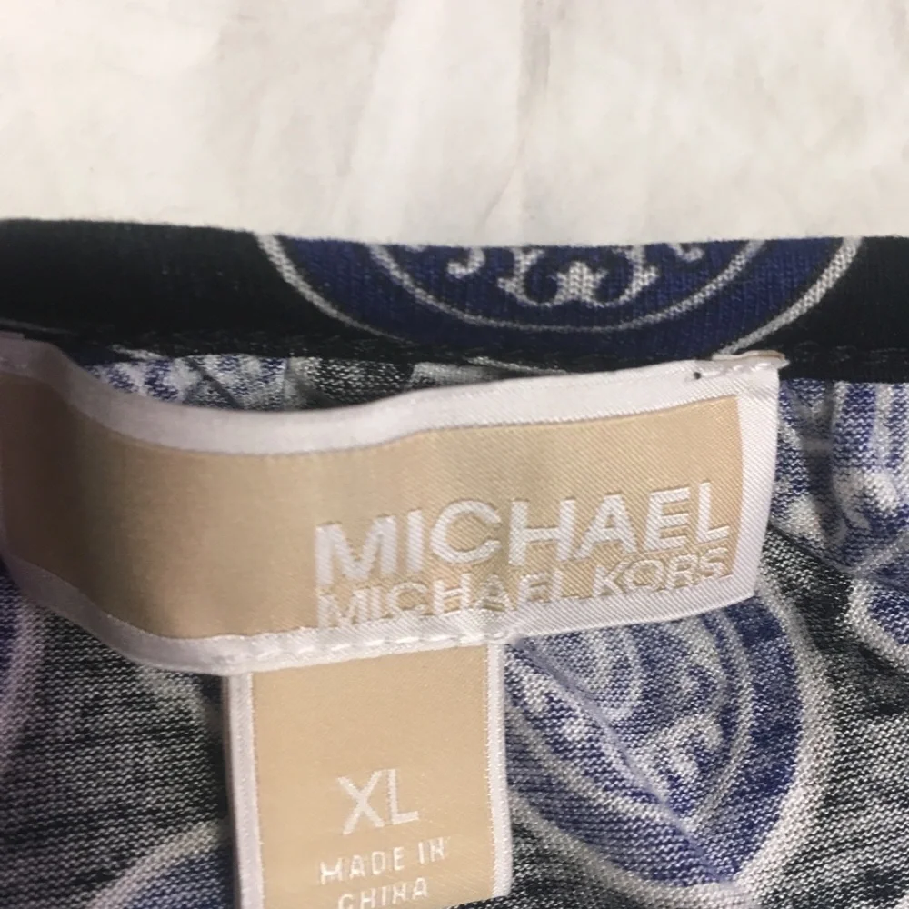 Michael Kors Blue and White Patterned Top - Picture 4 of 7